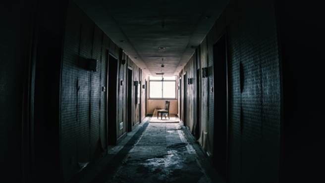 請鬼容易送鬼難